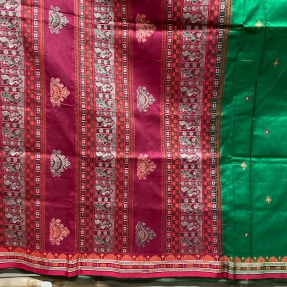 Green and Pink pure silk Saree - Picture 3 of 4